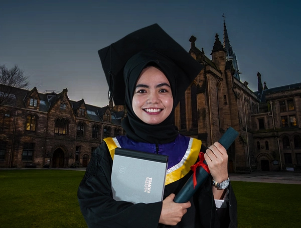 Photo by Agung Dwitatwa